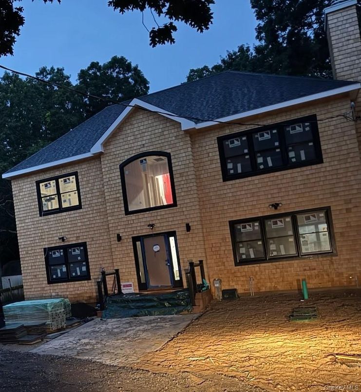 Exterior, Facade, Brick Facade, Rowhouse