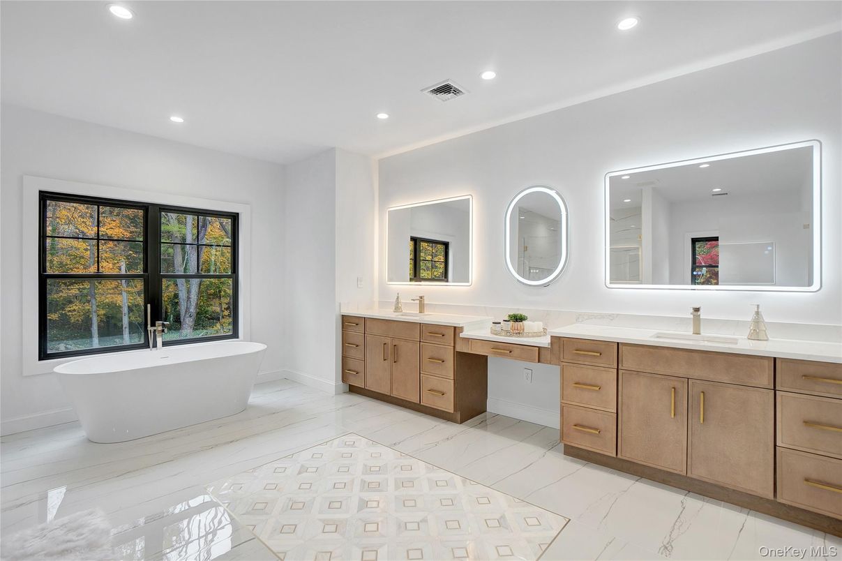 Bathroom, Dual Sink Vanities, Free Standing Baths, Interior, Marble, Recessed Lighting