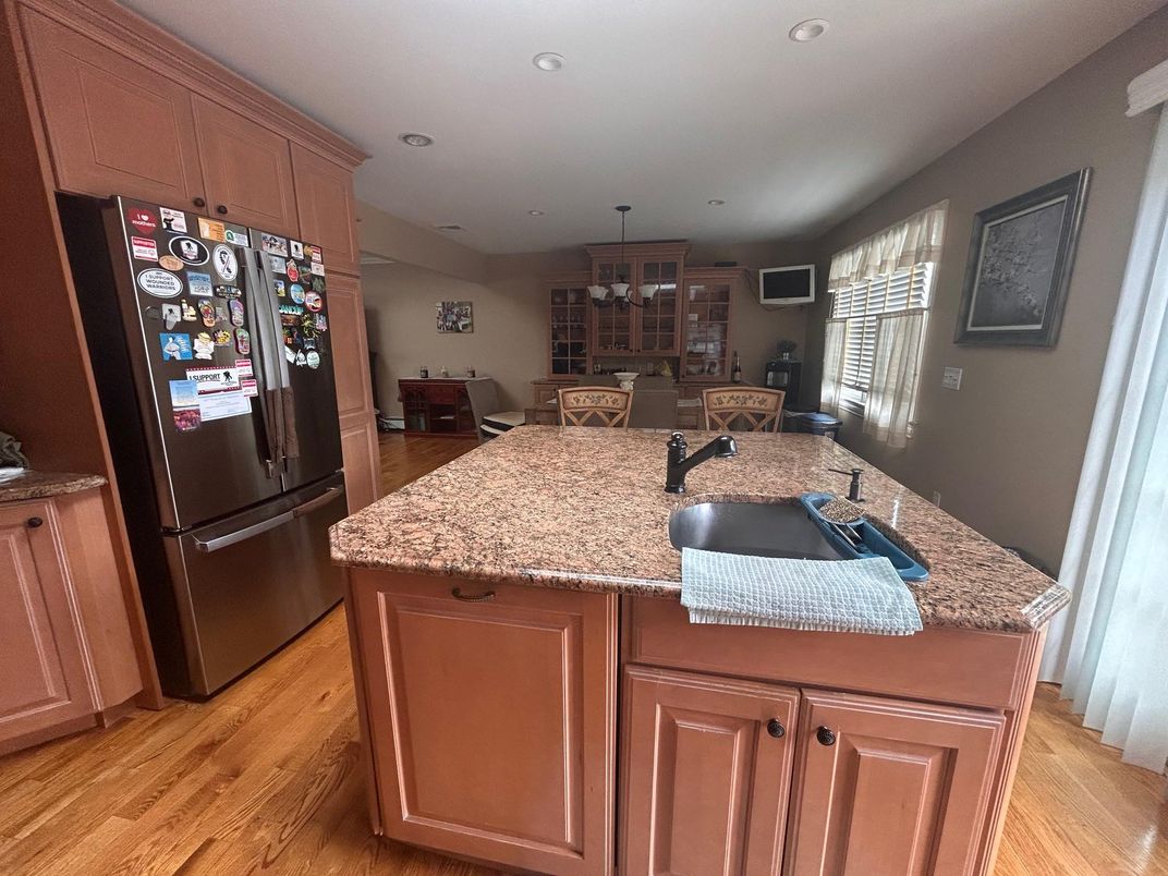 Dining room, Interior, Kitchen, Recessed Lighting, Wood Texture Flooring