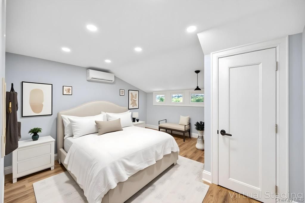 Bedroom, Interior, Pendant Lights, Recessed Lighting, Wood Texture Flooring