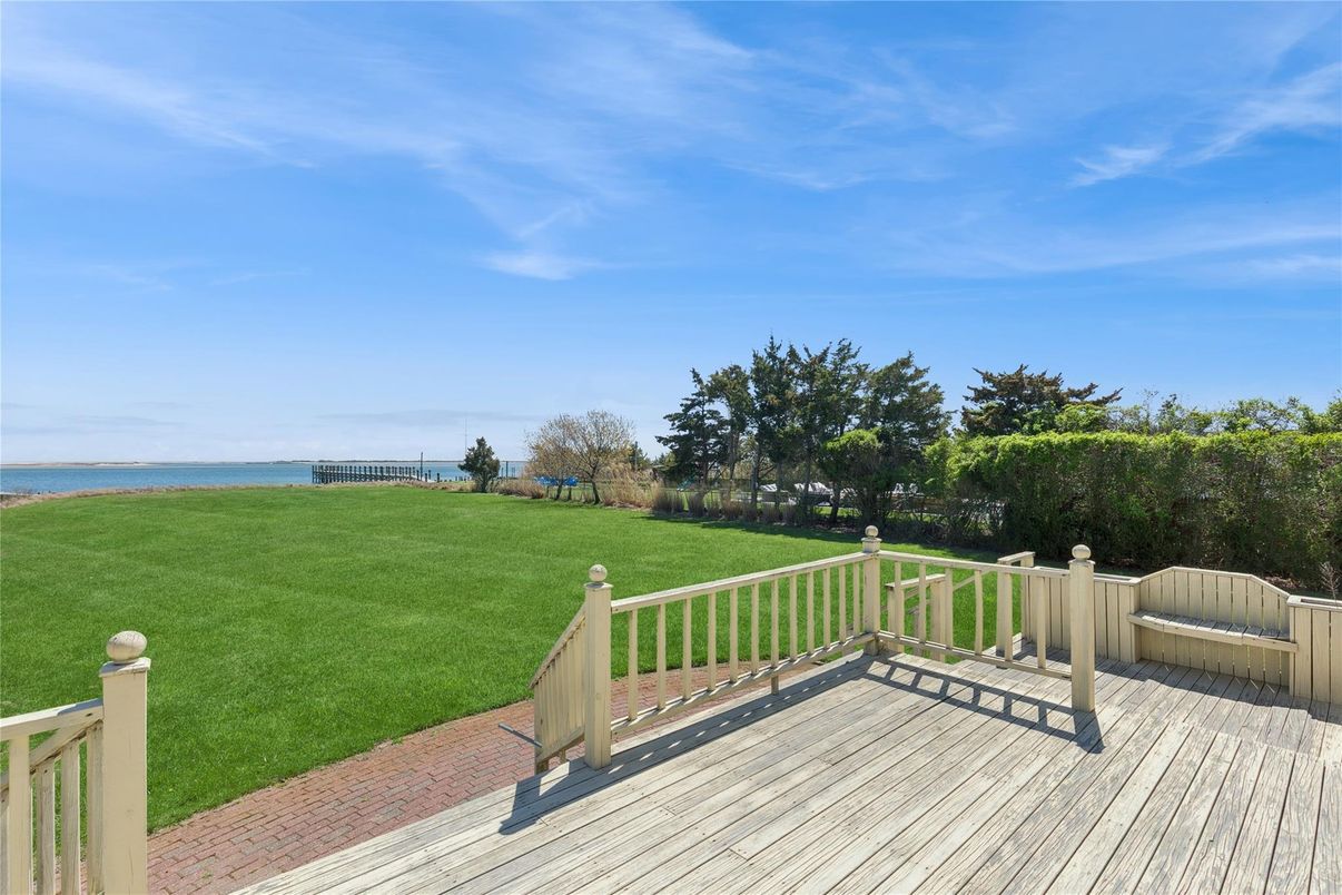 Backyard, Exterior, Water