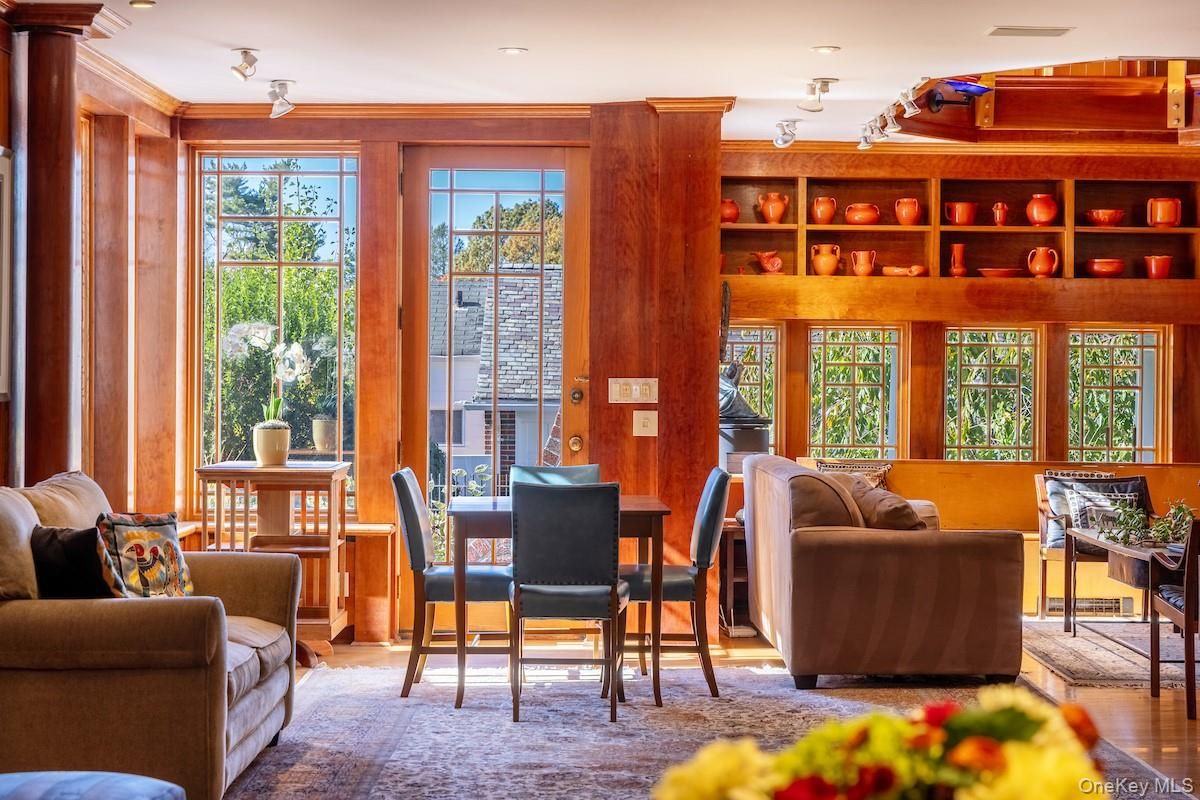 Dining room, Interior, Living room, Recessed Lighting, Wood Texture Flooring