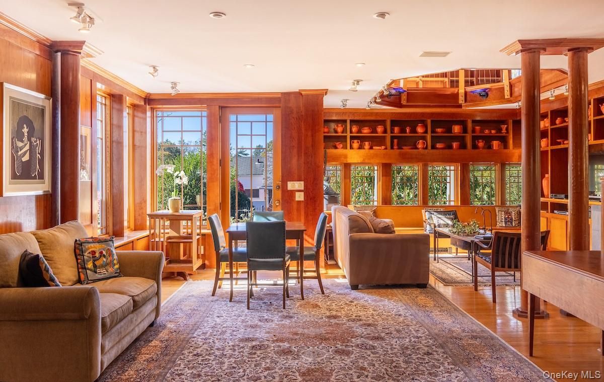 Dining room, Interior, Living room, Recessed Lighting, Wood Texture Flooring