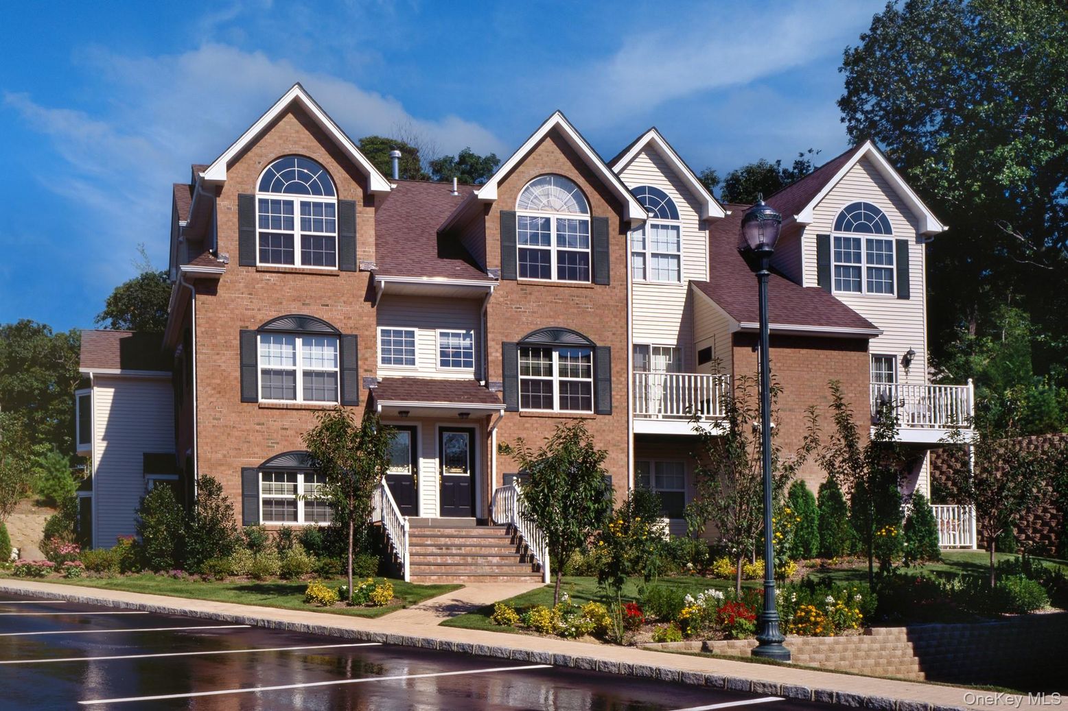 Exterior, Facade, Brick Facade, Queen Anne Victorian