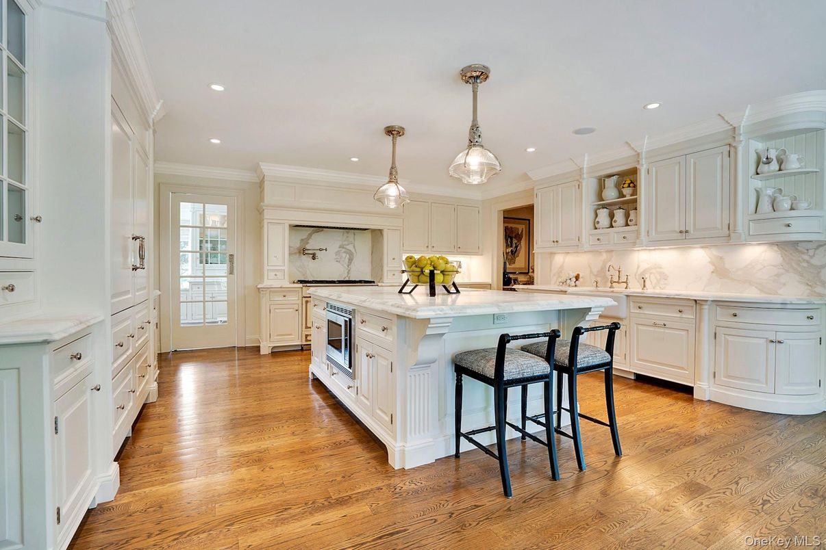 Interior, Kitchen, Marble Walls, Pendant Lights, Recessed Lighting, Wood Texture Flooring