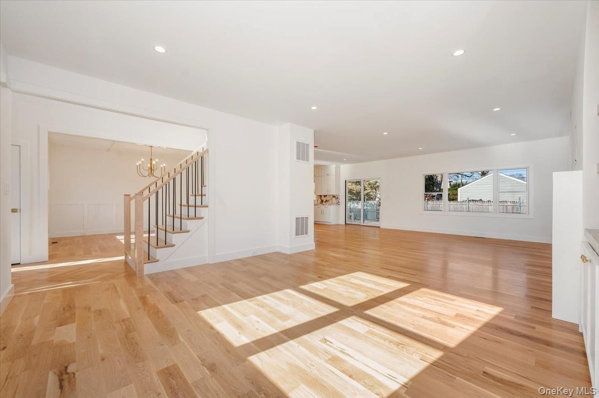 Empty room, Interior, Pendant Lights, Recessed Lighting, Wood Texture Flooring