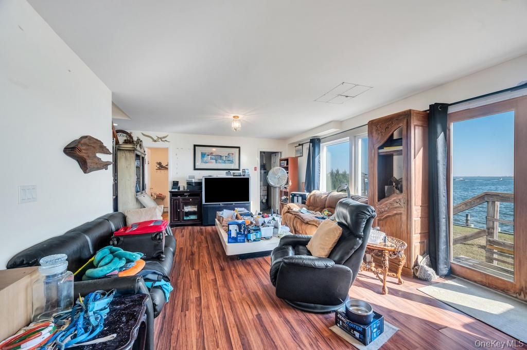 Interior, Living room, Water, Wood Texture Flooring