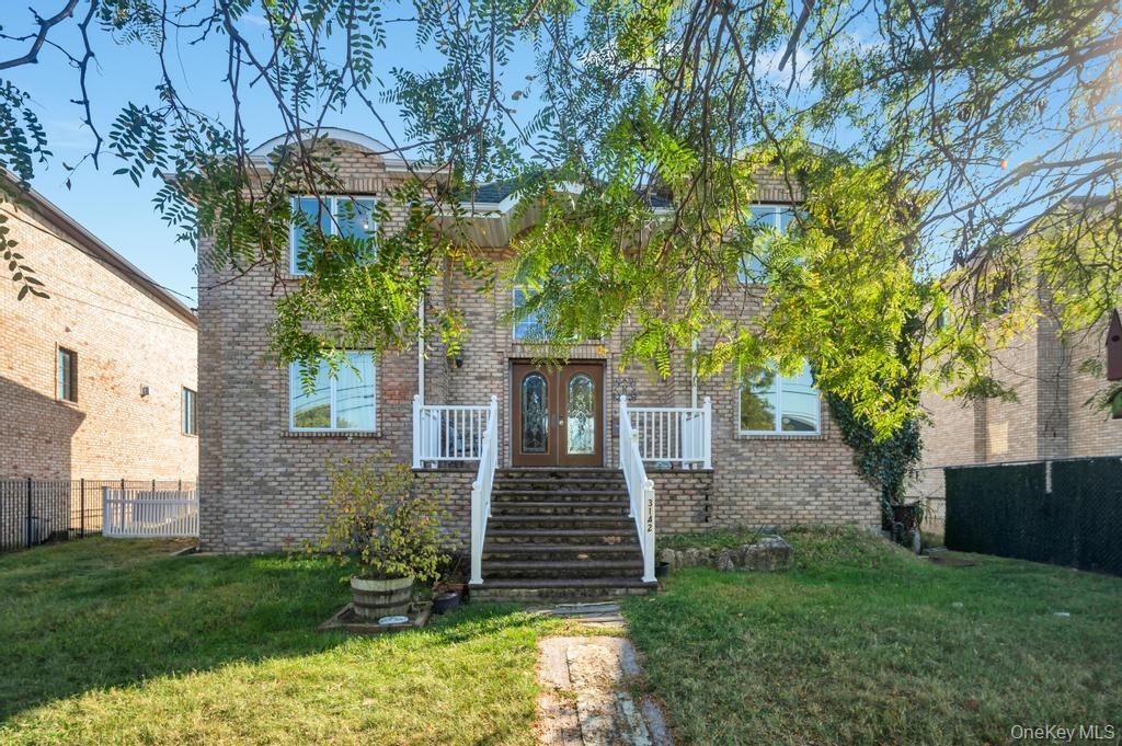 Exterior, Facade, Brick Facade, None