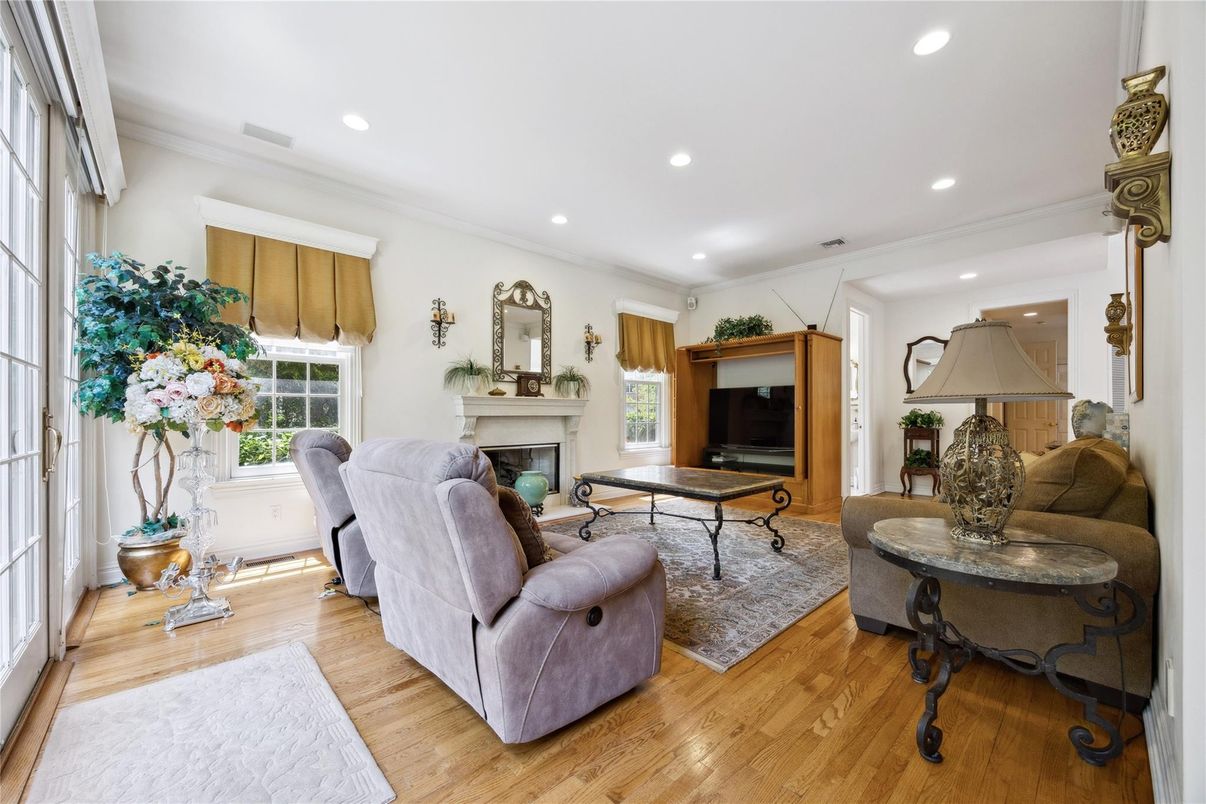 Fireplace, Interior, Living room, Recessed Lighting, Wood Texture Flooring