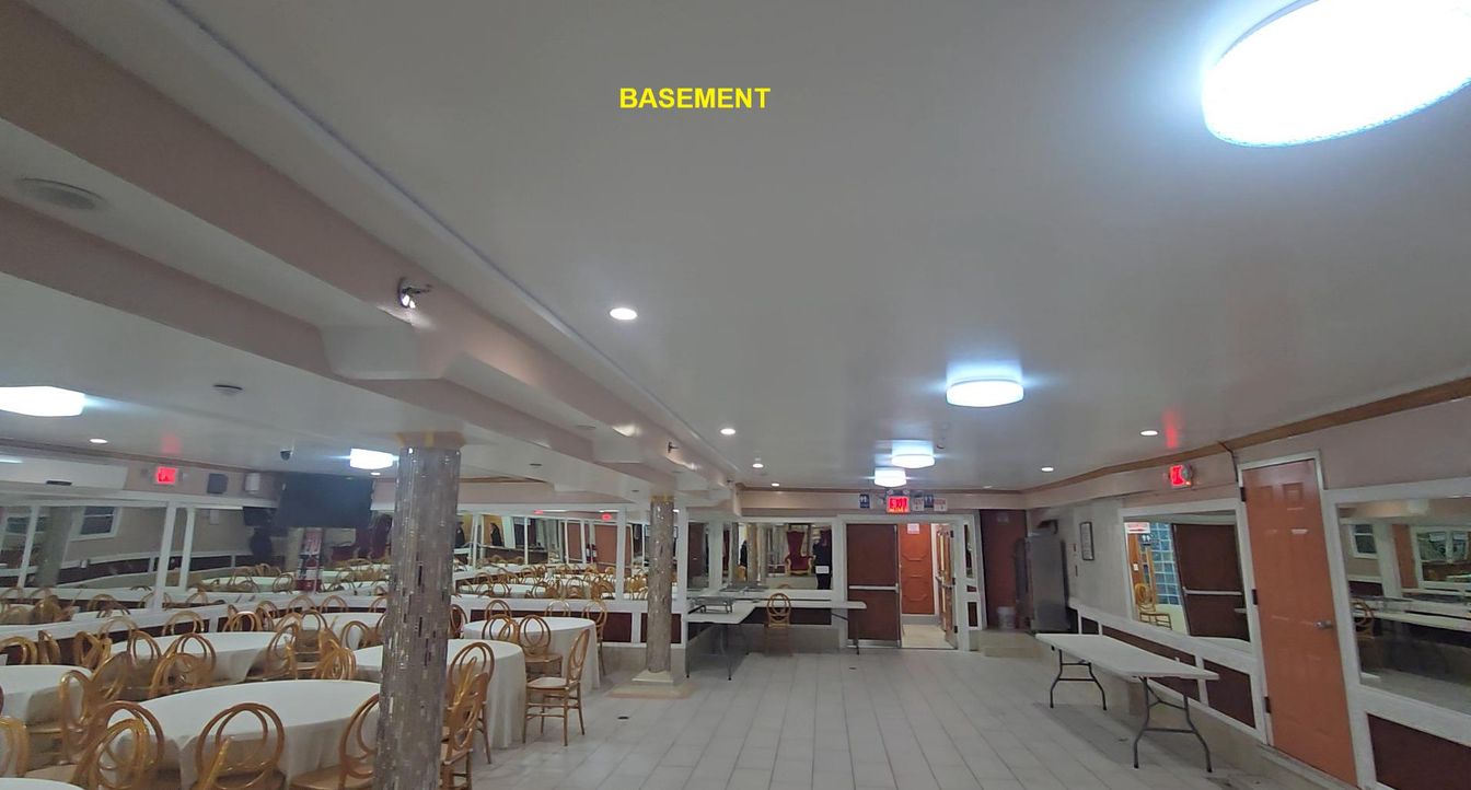 Dining room, Interior, Recessed Lighting