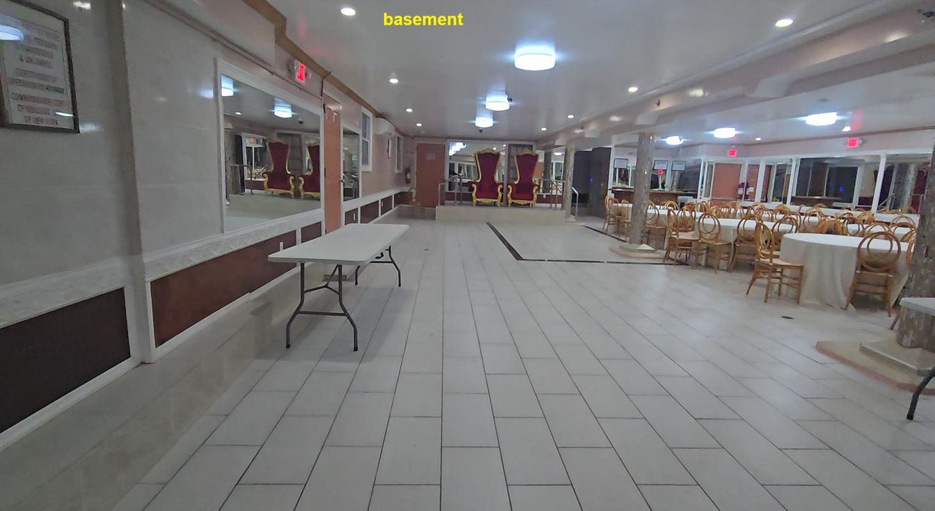 Dining room, Interior, Recessed Lighting