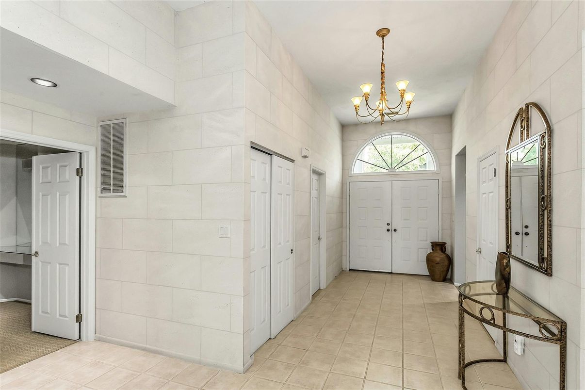 Chandelier, Interior, Recessed Lighting