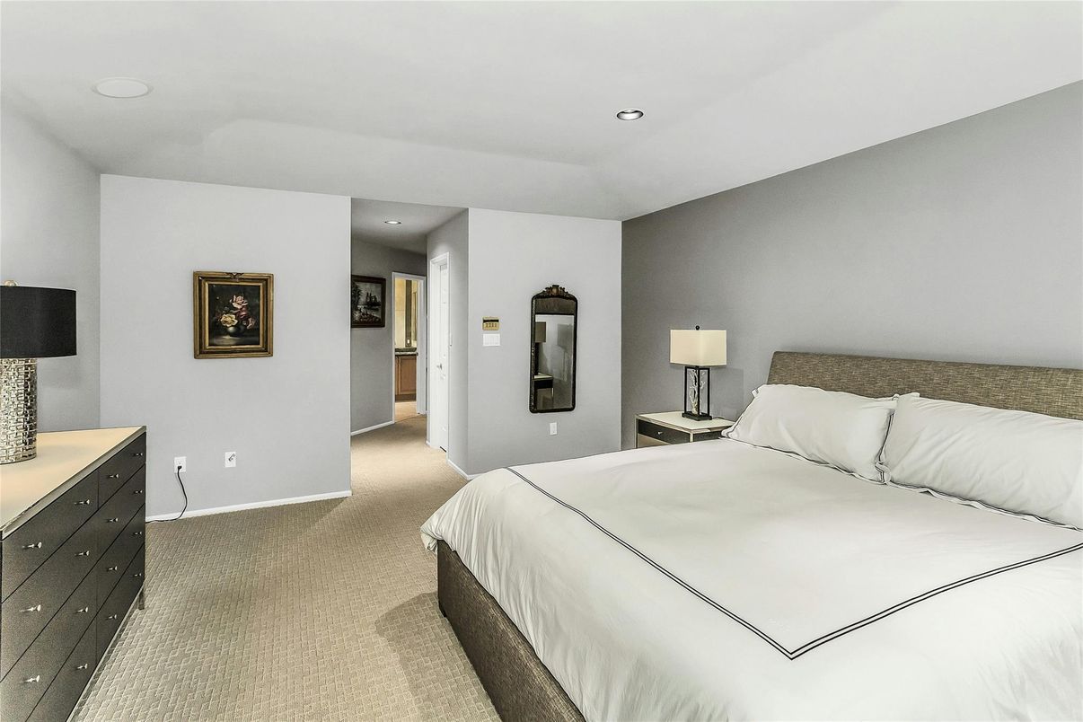 Bedroom, Interior, Recessed Lighting