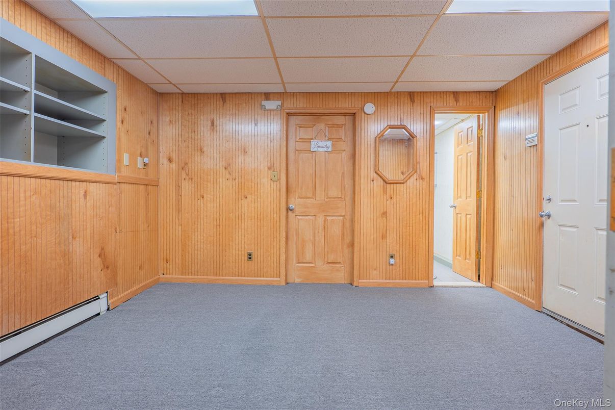 Empty room, Interior, Wooden Walls