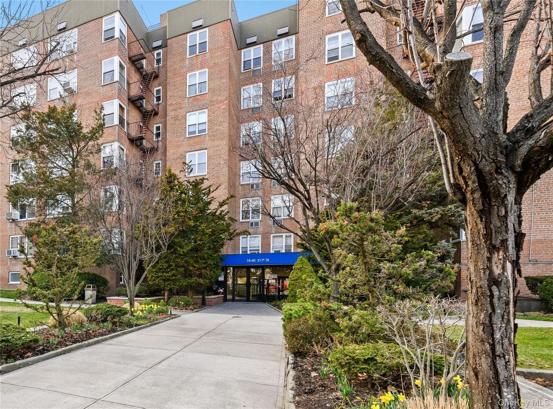 Exterior, Facade, Brick Facade, Condo Building