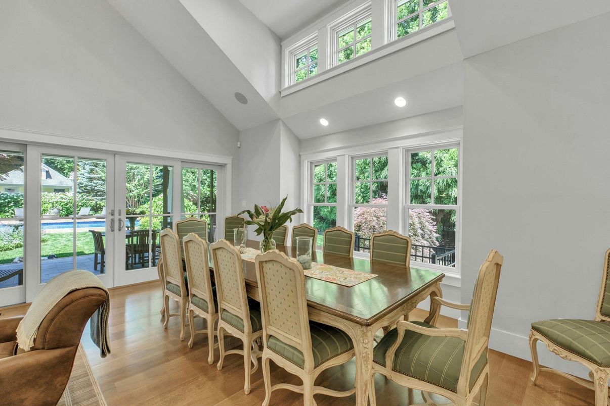 Dining room, Interior, Recessed Lighting, Wood Texture Flooring