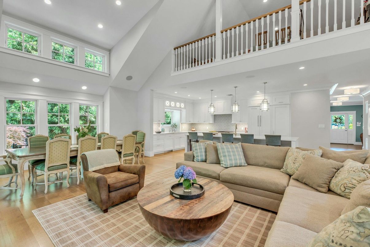 Dining room, Interior, Kitchen, Living room, Pendant Lights, Recessed Lighting, Wood Texture Flooring
