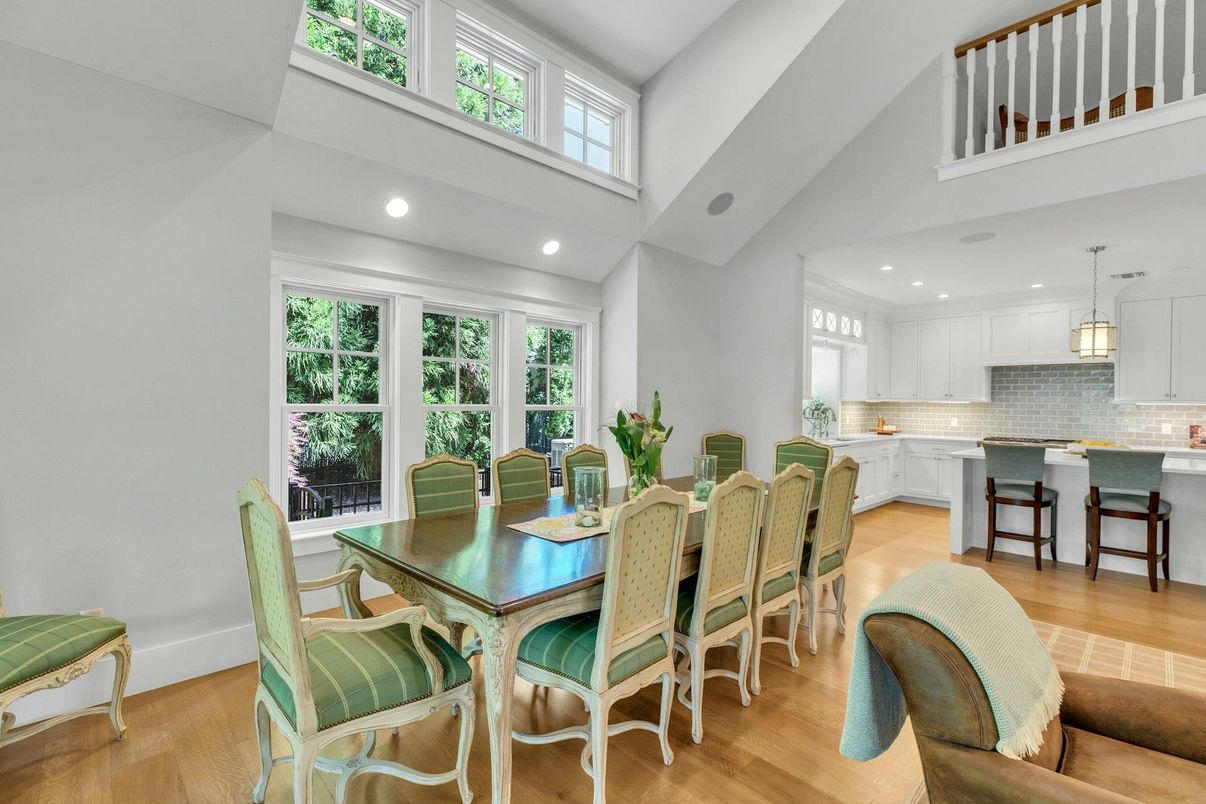 Dining room, Interior, Kitchen, Pendant Lights, Recessed Lighting, Wood Texture Flooring