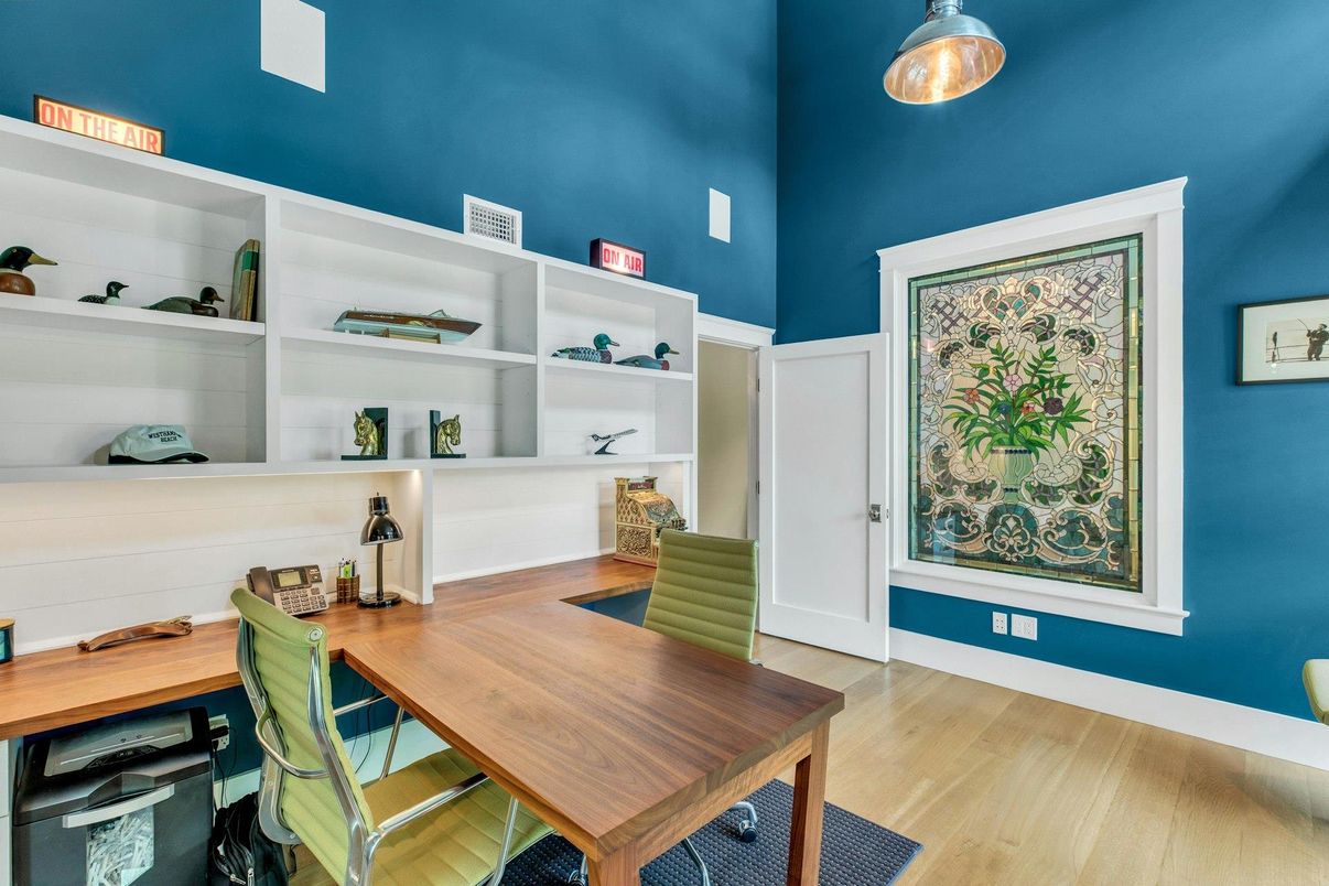 Home Office, Interior, Pendant Lights, Wood Texture Flooring