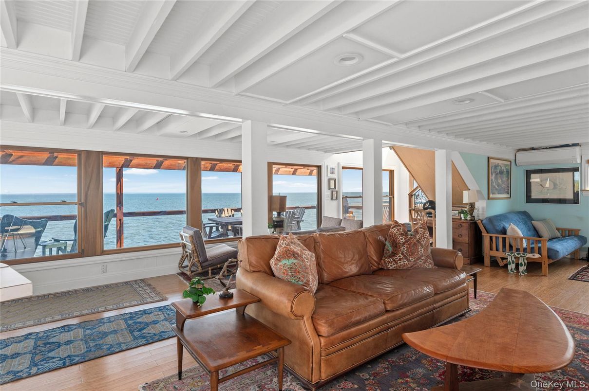 Interior, Living room, Water, Wood Texture Flooring