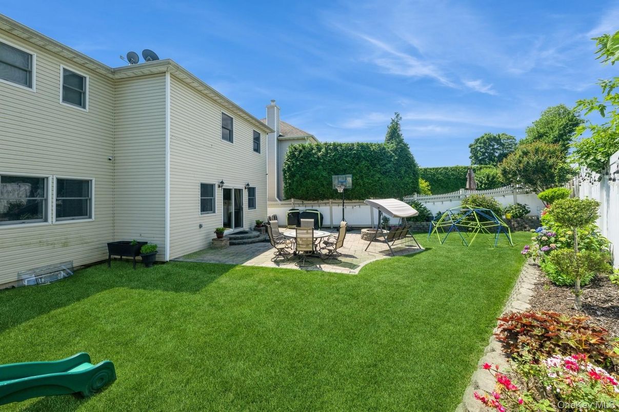 Backyard, Exterior, Playground