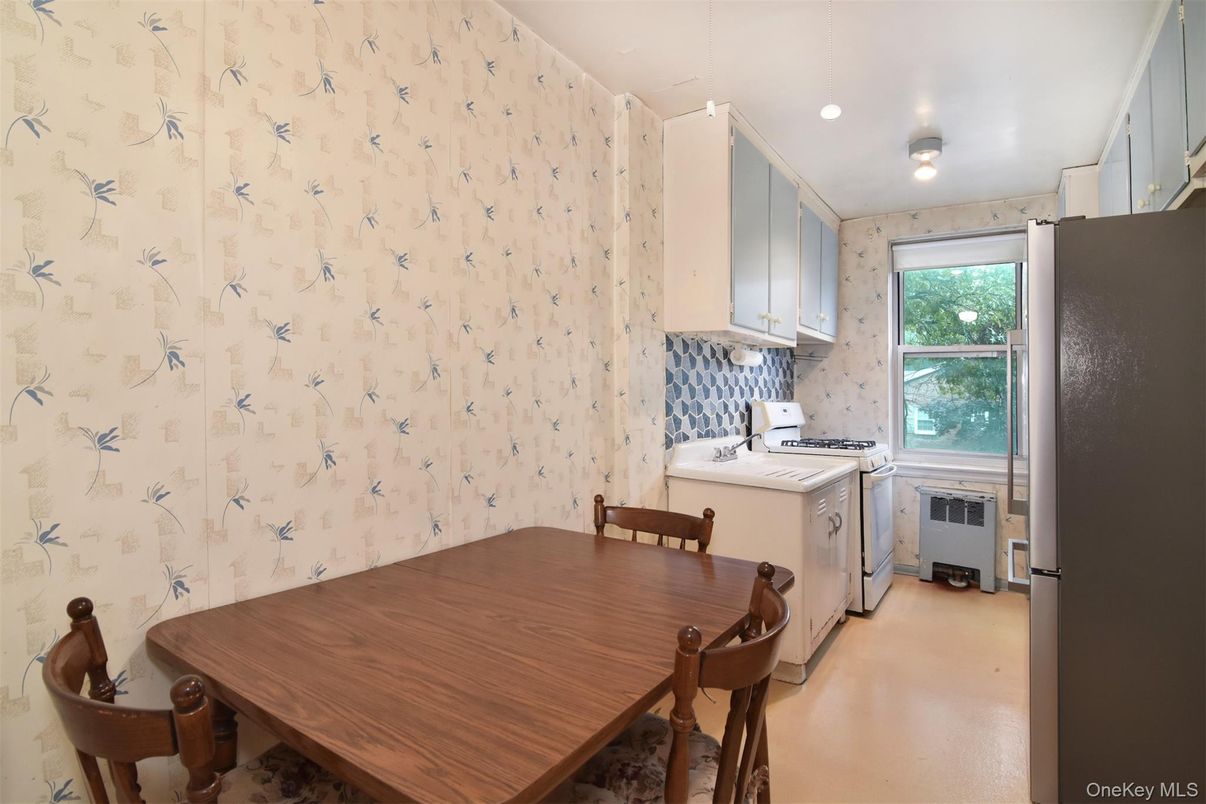 Dining room, Interior, Washer