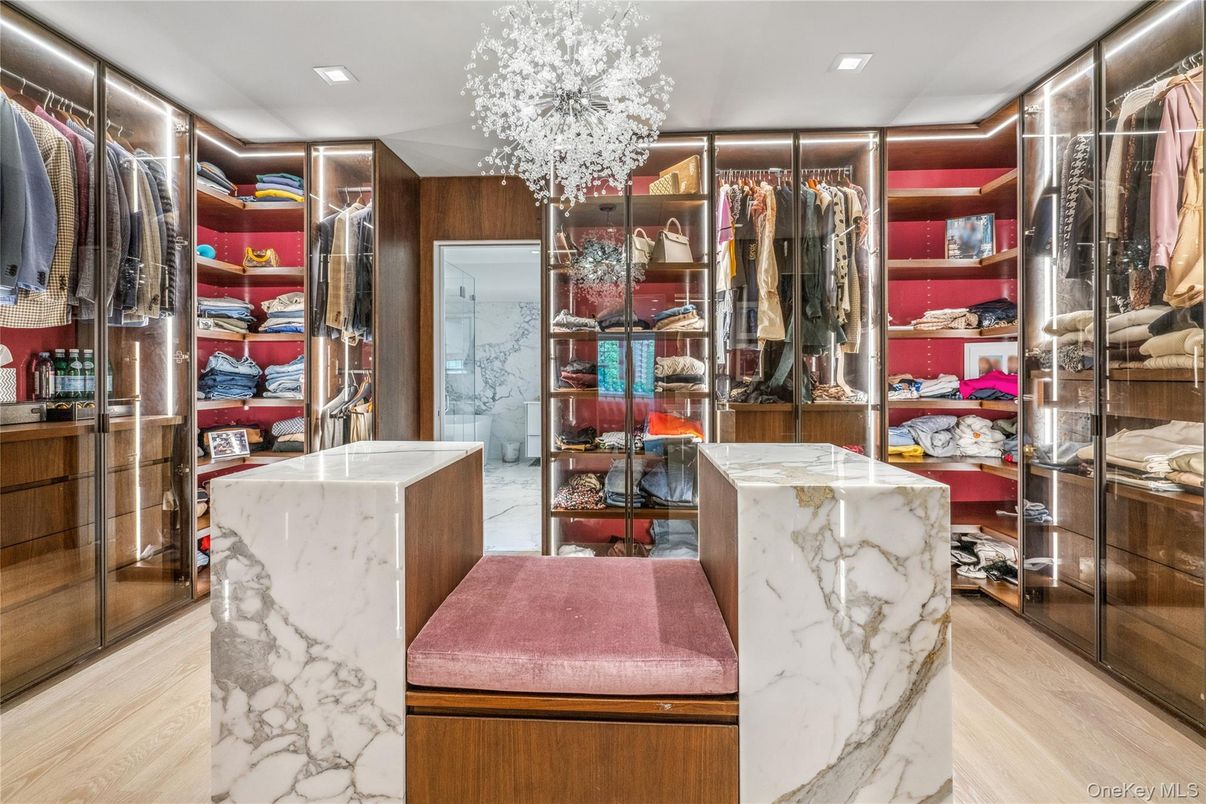 Chandelier, Interior, Marble Walls, Recessed Lighting, Walk-in Closets, Wood Texture Flooring