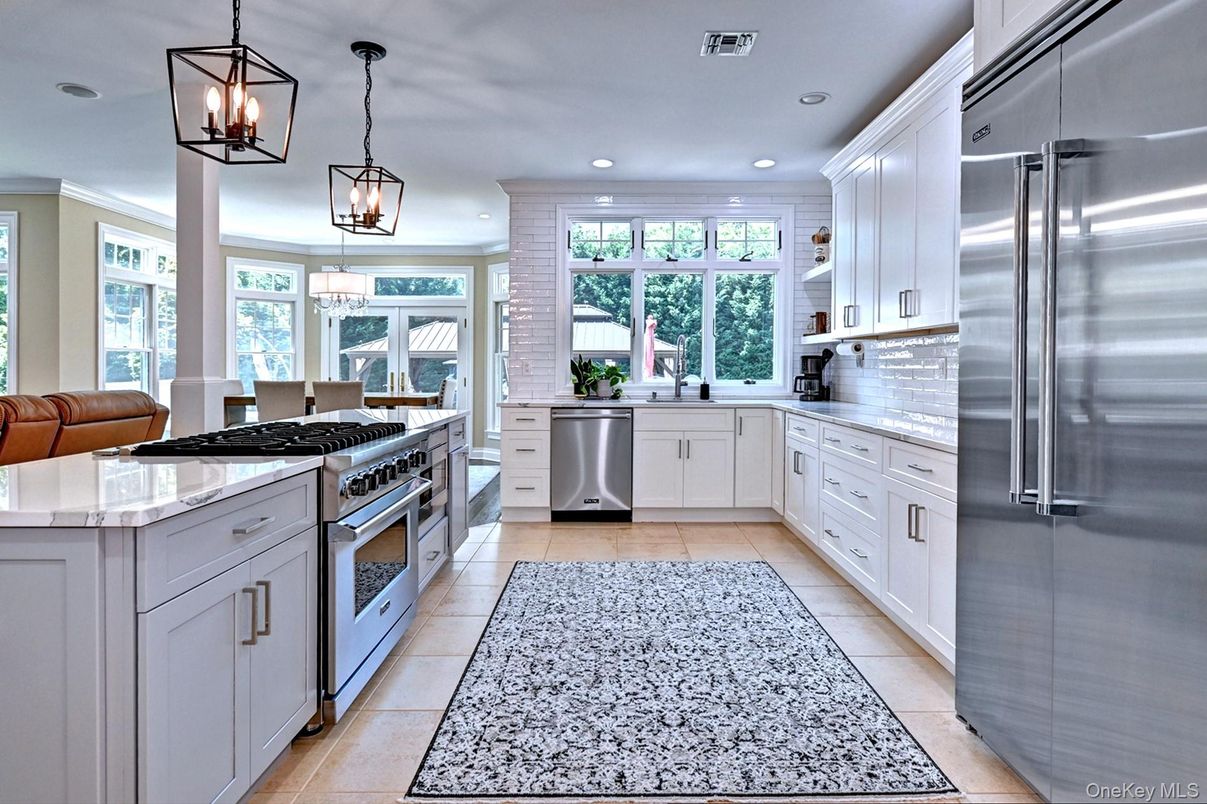 Interior, Kitchen, Pendant Lights, Recessed Lighting, Stainless Steel Appliances