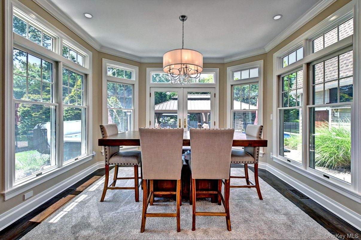 Chandelier, Dining room, Interior, Recessed Lighting, Sun Room, Wood Texture Flooring