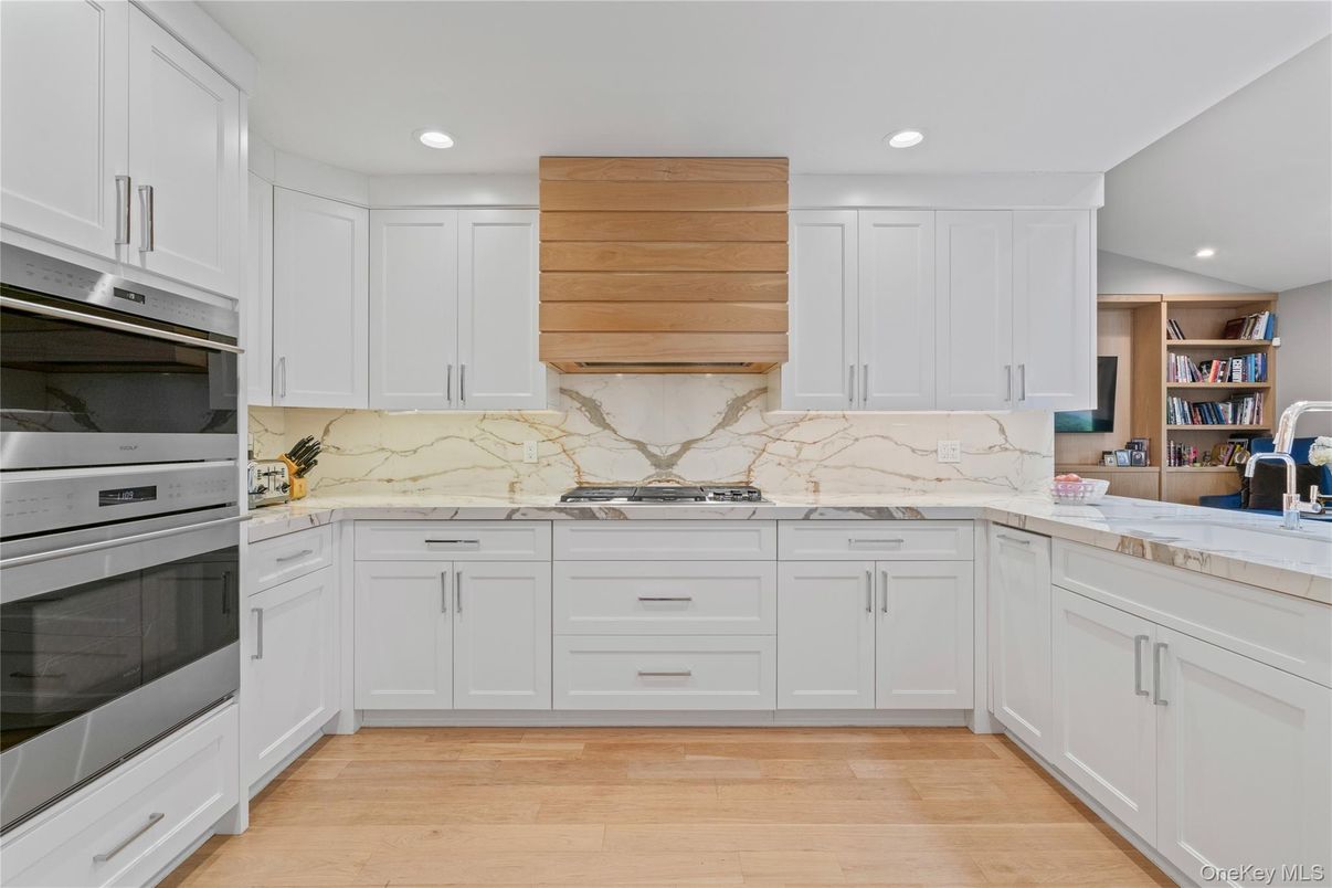 Interior, Kitchen, Marble Walls, Recessed Lighting, Wood Texture Flooring