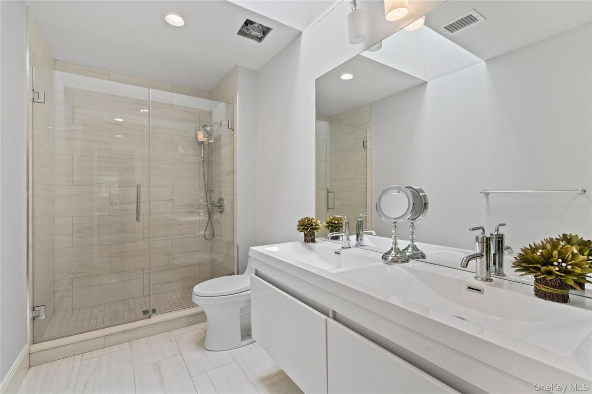 Bathroom, Dual Sink Vanities, Glass Shower, Interior, Recessed Lighting