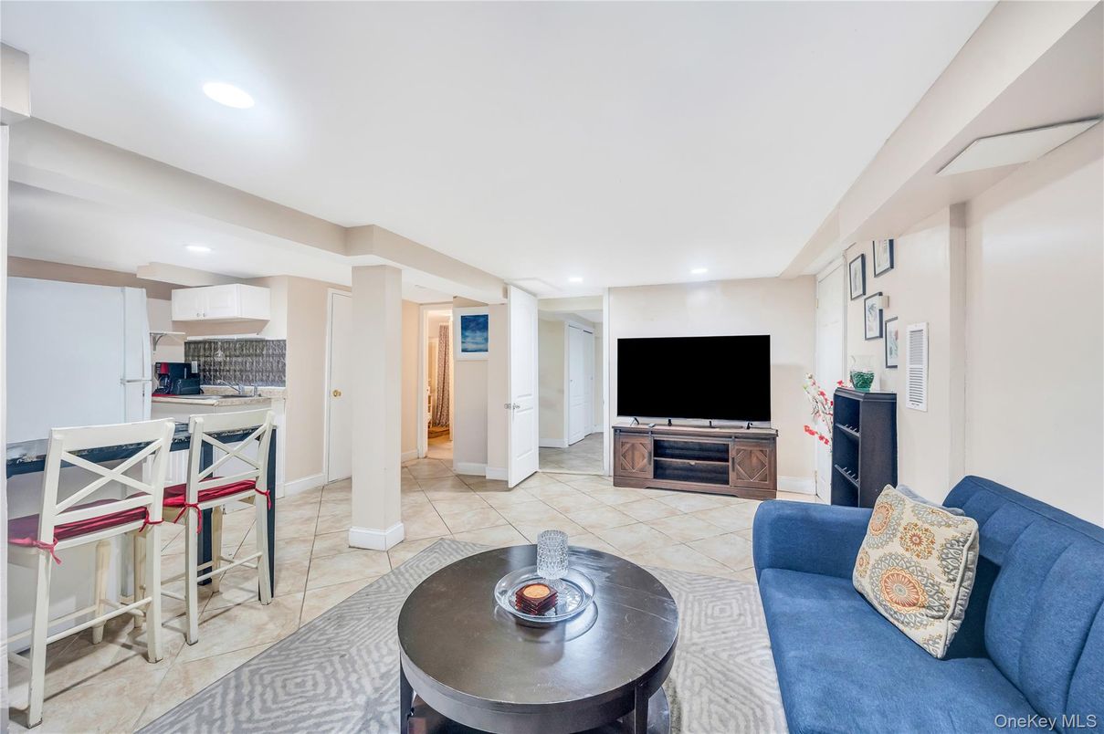 Interior, Kitchen, Living room, Recessed Lighting