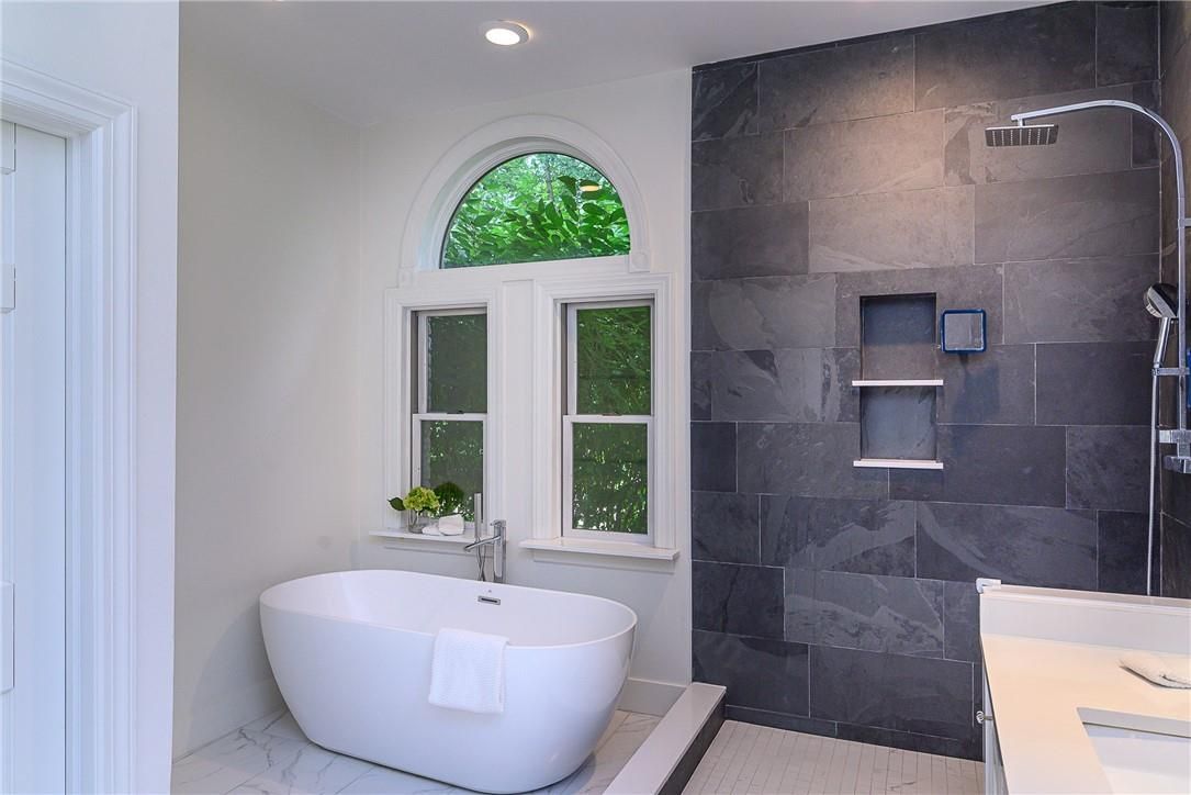 Bathroom, Free Standing Baths, Interior, Marble, Marble Walls, Recessed Lighting