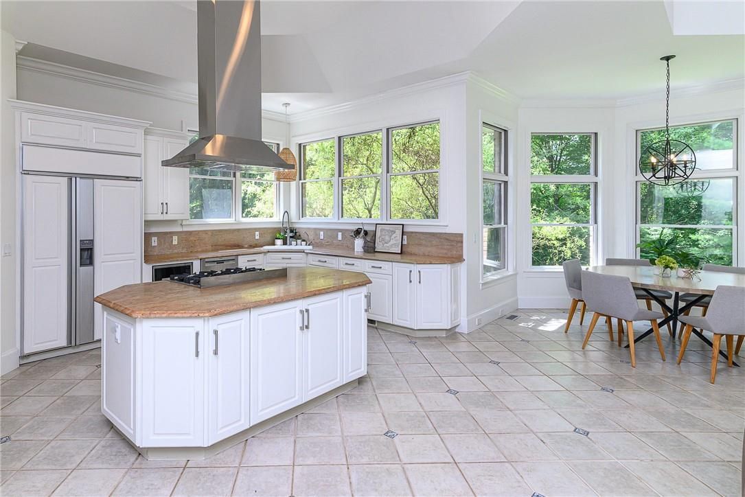 Dining room, Interior, Kitchen, Pendant Lights
