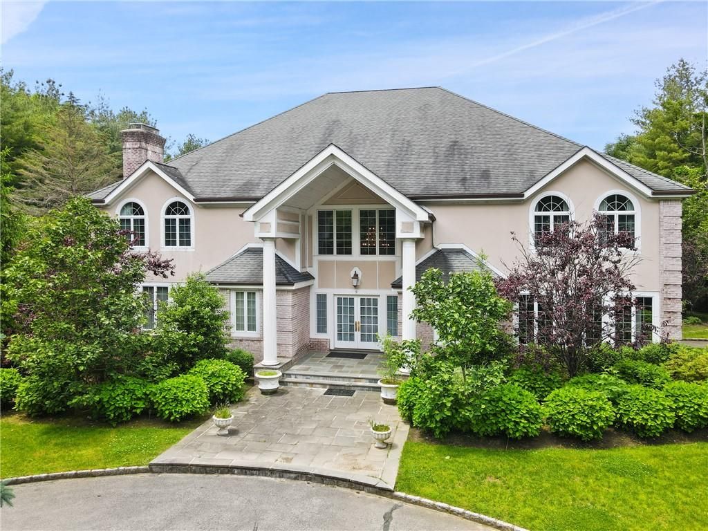 Exterior, Facade, French Provincial