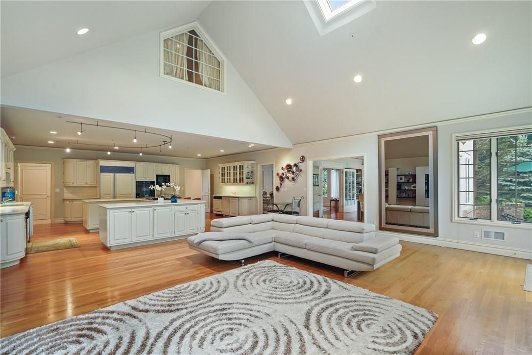 Interior, Kitchen, Living room, Recessed Lighting, Wood Texture Flooring