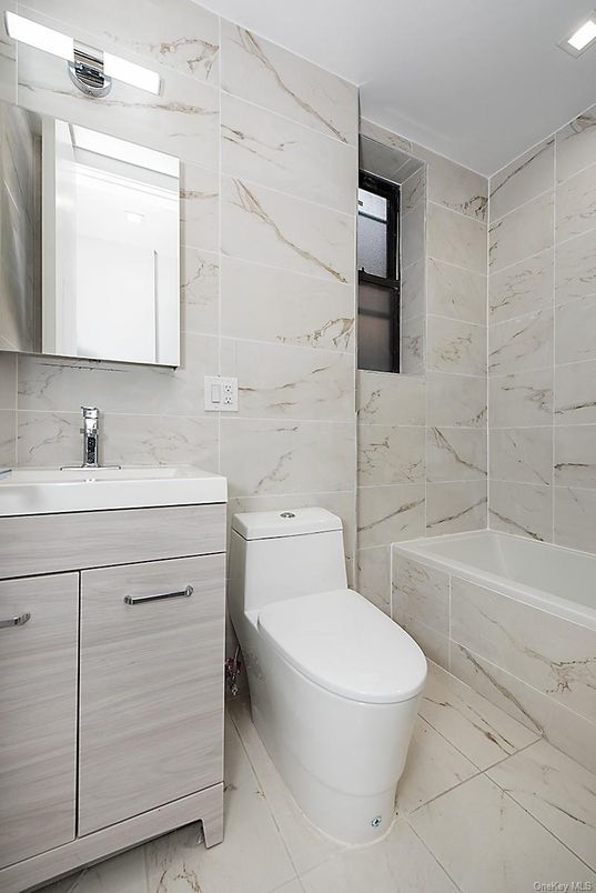 Bathroom, Interior, Marble, Marble Walls