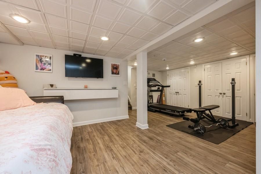 Bedroom, Fitness Equipment, Interior, Recessed Lighting, Wood Texture Flooring