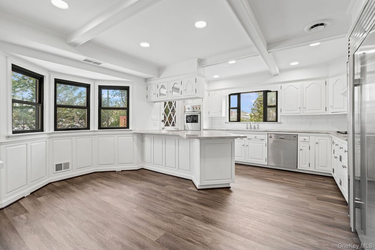 Interior, Kitchen, Recessed Lighting, Stainless Steel Appliances, Wood Texture Flooring