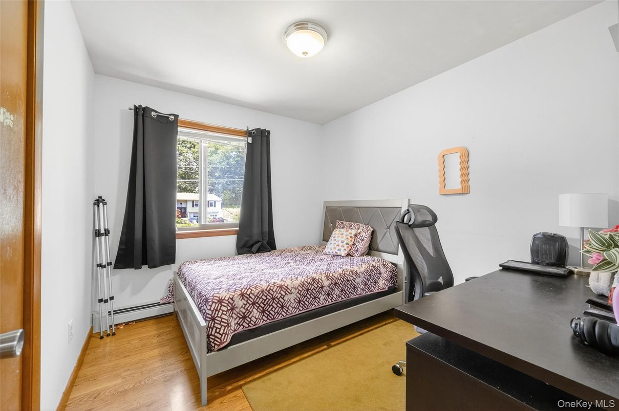 Bedroom, Home Office, Interior, Wood Texture Flooring