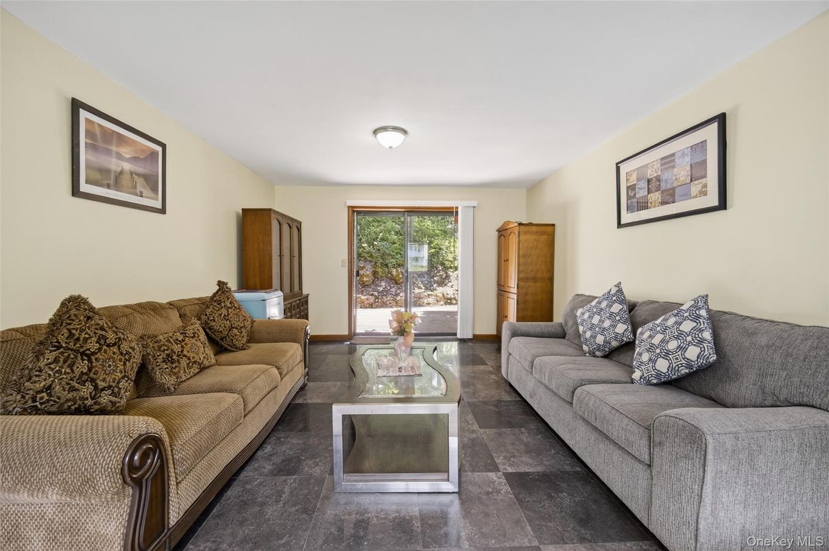 Interior, Living room