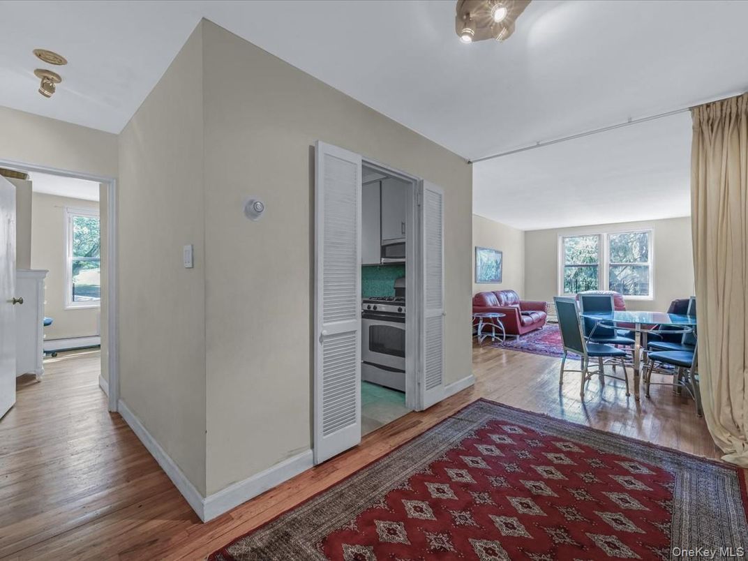 Dining room, Interior, Stainless Steel Appliances, Wood Texture Flooring