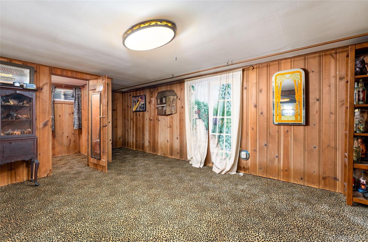 Empty room, Interior, Wooden Walls
