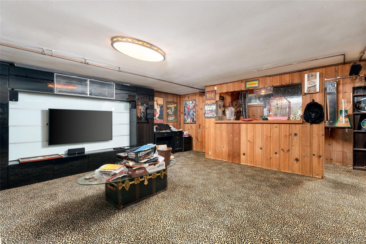 Interior, Wooden Walls