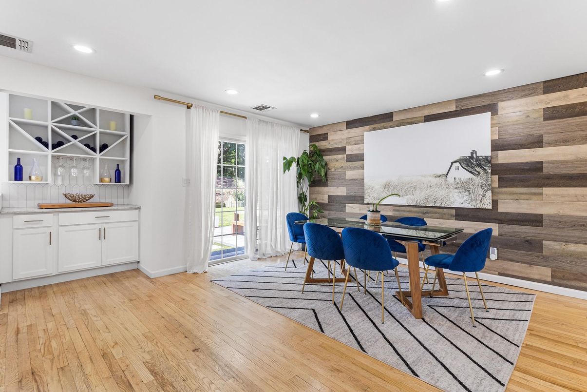 Dining room, Interior, Recessed Lighting, Wood Texture Flooring, Wooden Walls