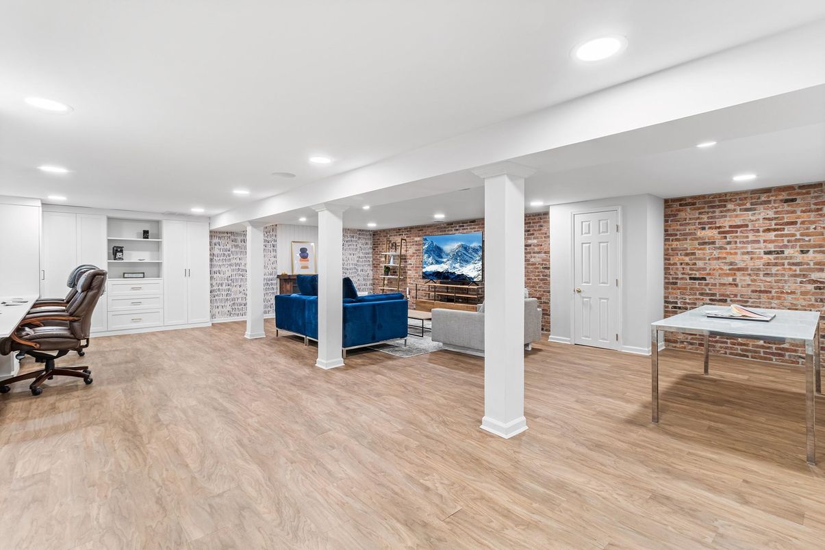 Home Office, Interior, Recessed Lighting, Stone Walls, Wood Texture Flooring