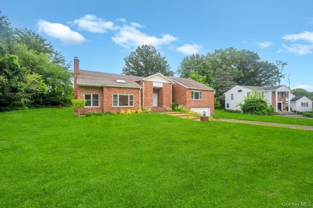 Backyard, Exterior, Facade, Brick Facade, Cape Cod