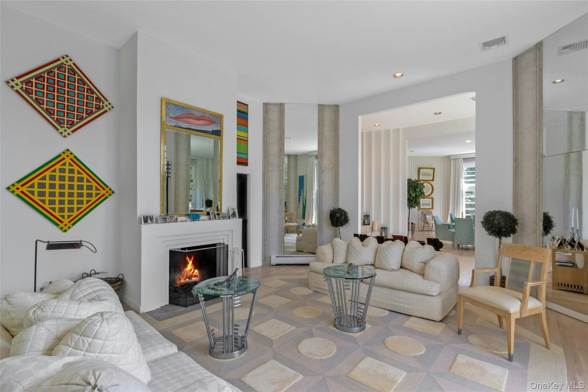 Fireplace, Interior, Living room, Recessed Lighting