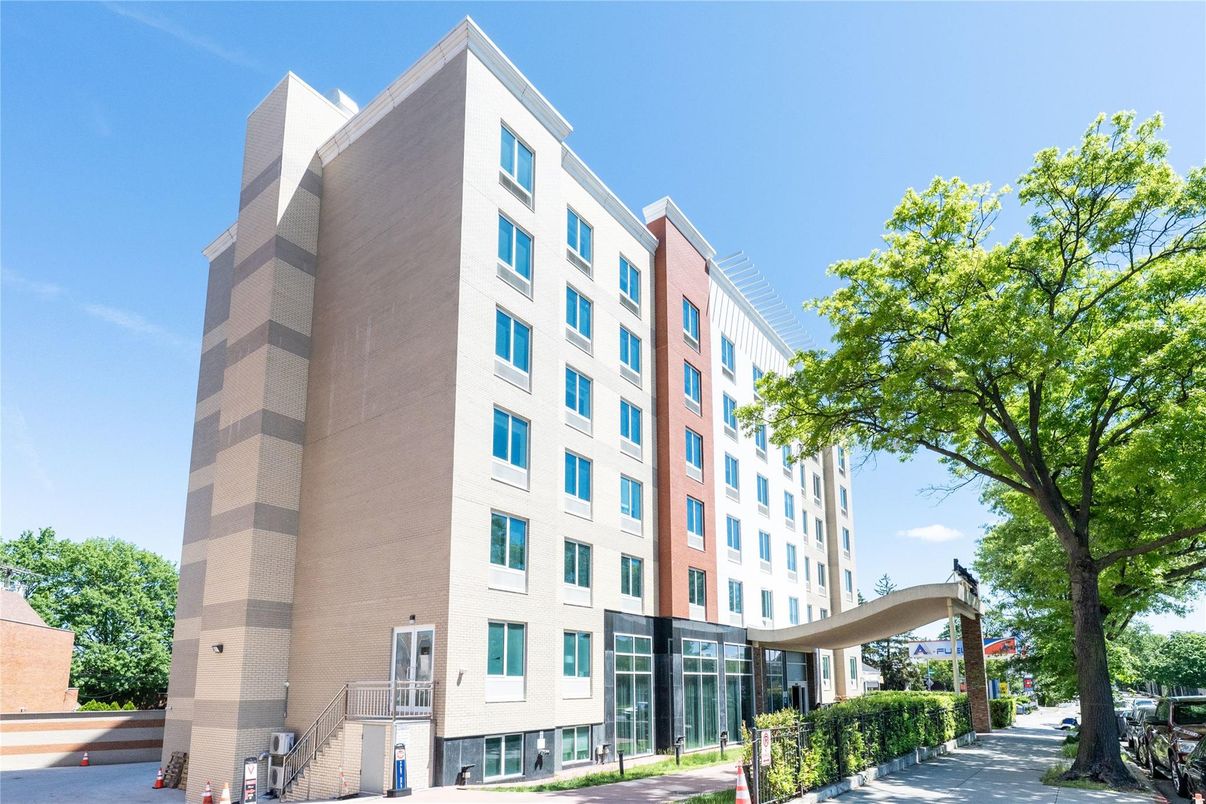 Exterior, Facade, Condo Building