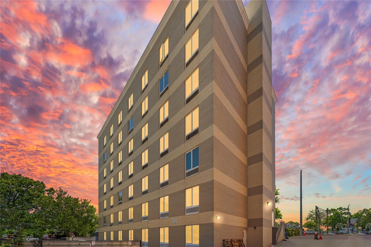 Exterior, Facade, Highrise